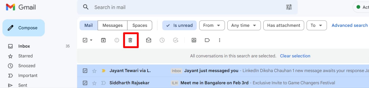 Gmail delete button highlighted for selected unread messages.